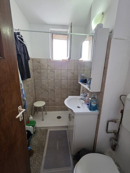 Titan, 10 minute metrou, chiar la parcul Brancusi, pe Constantin Brancusi,